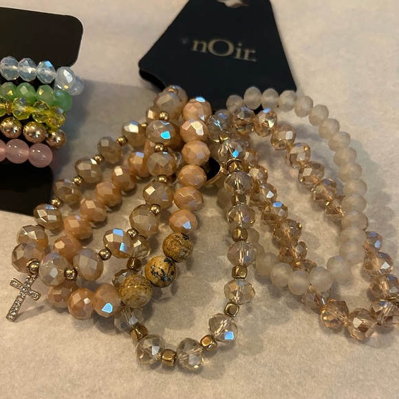 NWT TWO SETS OF NOIR JEWELRY BRACELETS *CLEARANCE* - Picture 3 of 3